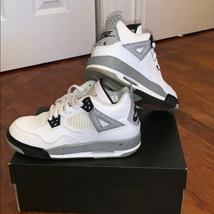 Air Jordan 4 Retro OG BG